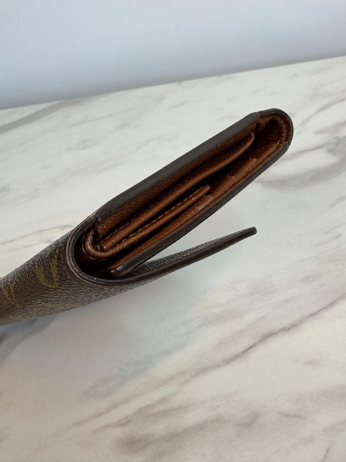 Louis Vuitton Vintage Sarah Wallet