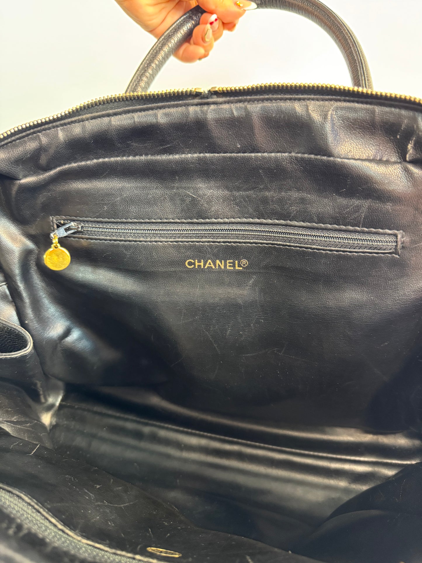 Rare Chanel Vintage 24K Gold Plated Hardware Chevron Two Way Caviar Leather Handbag/Crossbody