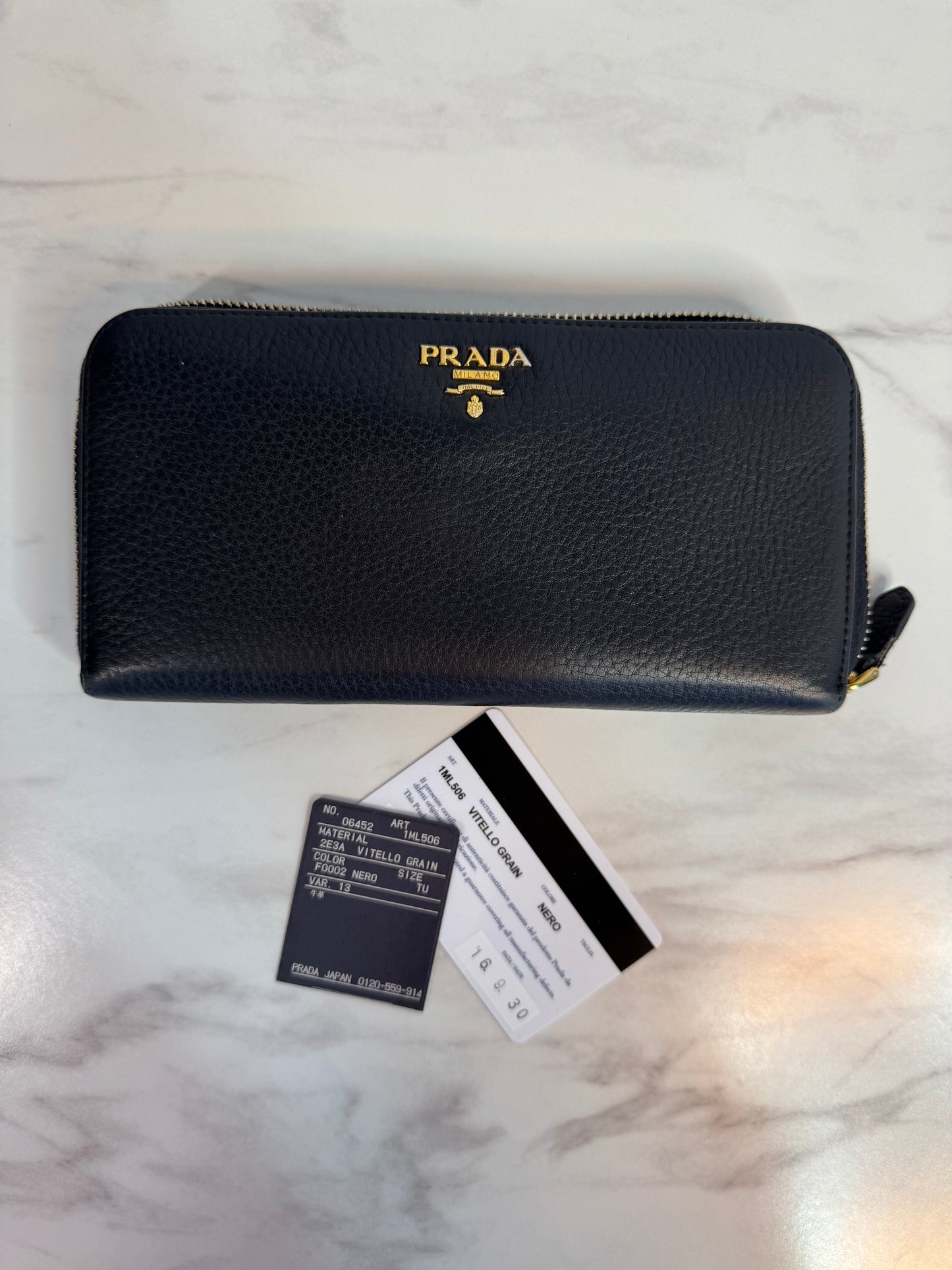 Prada Vitello Leather Nero Zip Around Wallet